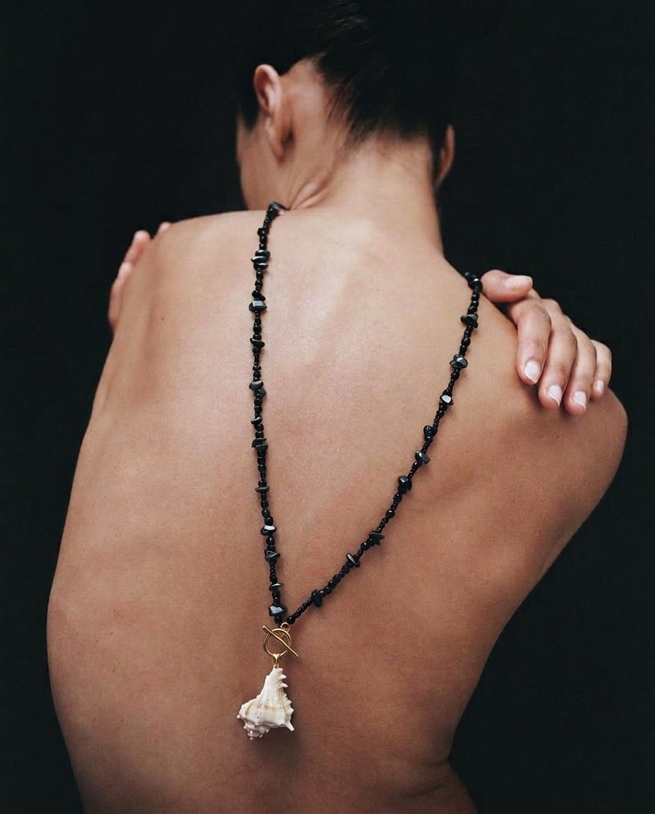 Spade Spiked Conch Necklace Multi-1