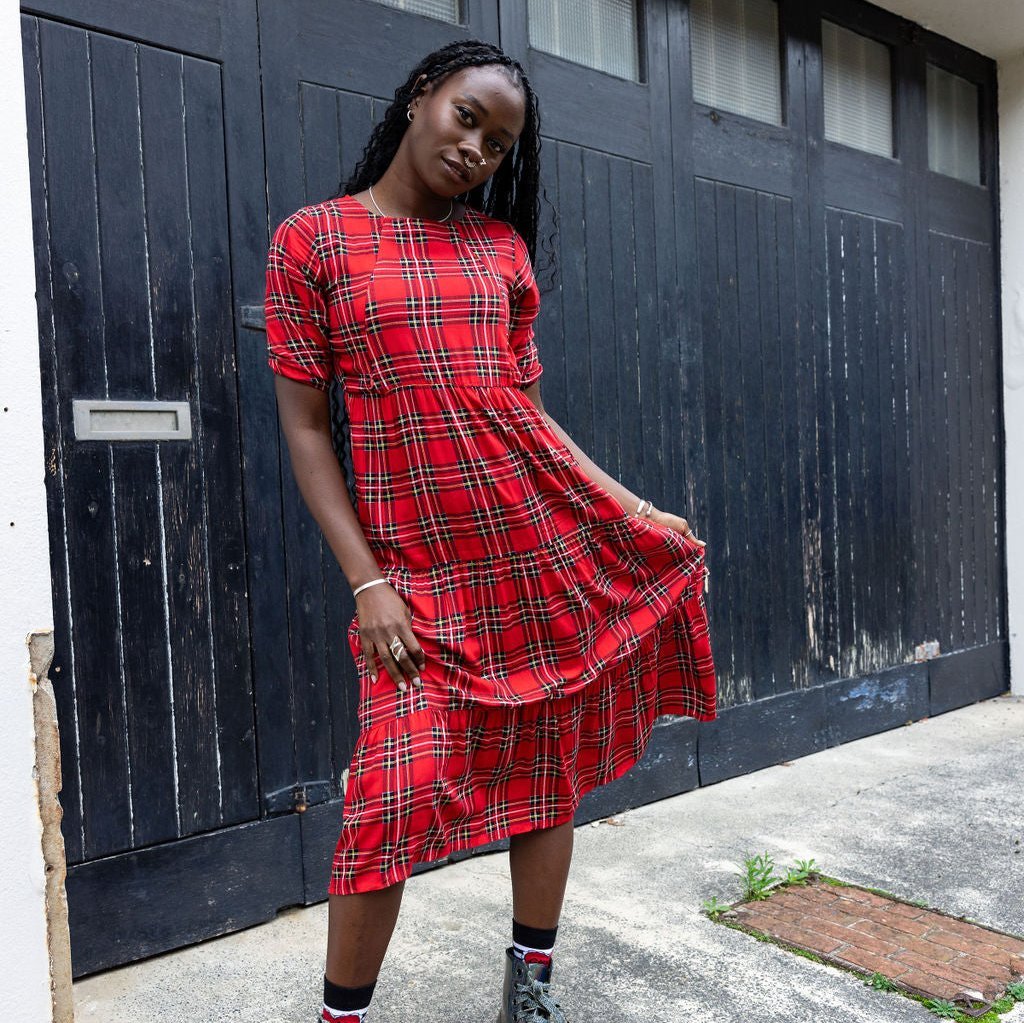 Red tartan breastfeeding midi dress in soft cotton with hidden zips and pockets — view 4