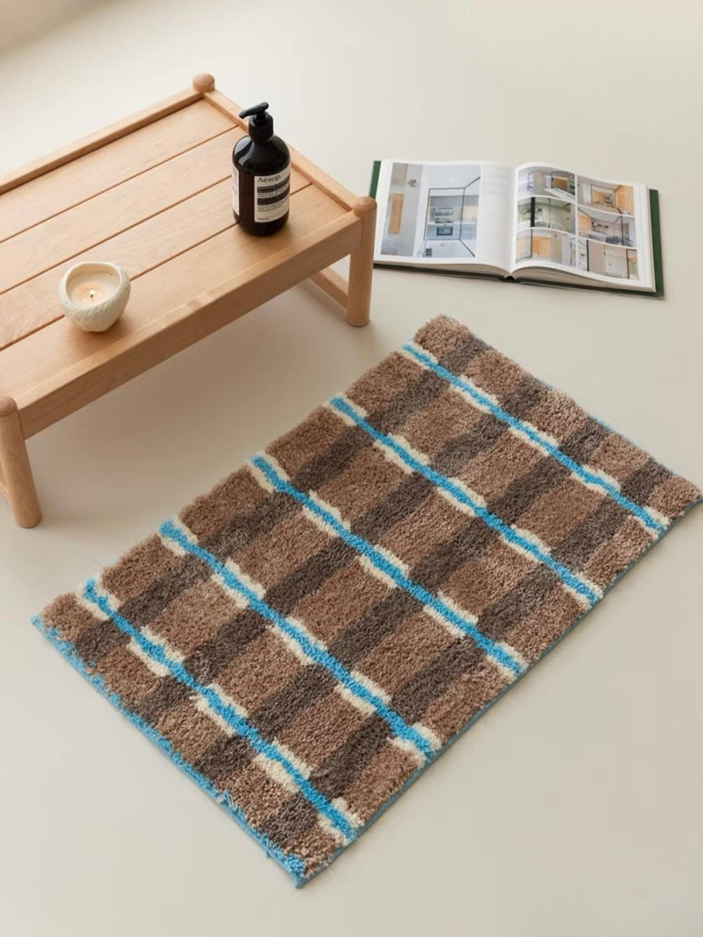 Retro earthy tone checker bath rug with blue stripes fluffy absorbent anti-slip mat