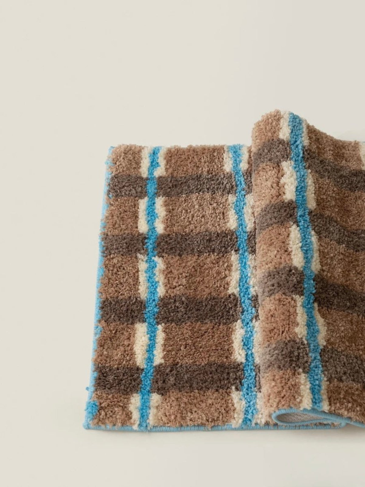 Retro earthy tone checker bath rug with blue stripes fluffy absorbent anti-slip mat — view 3