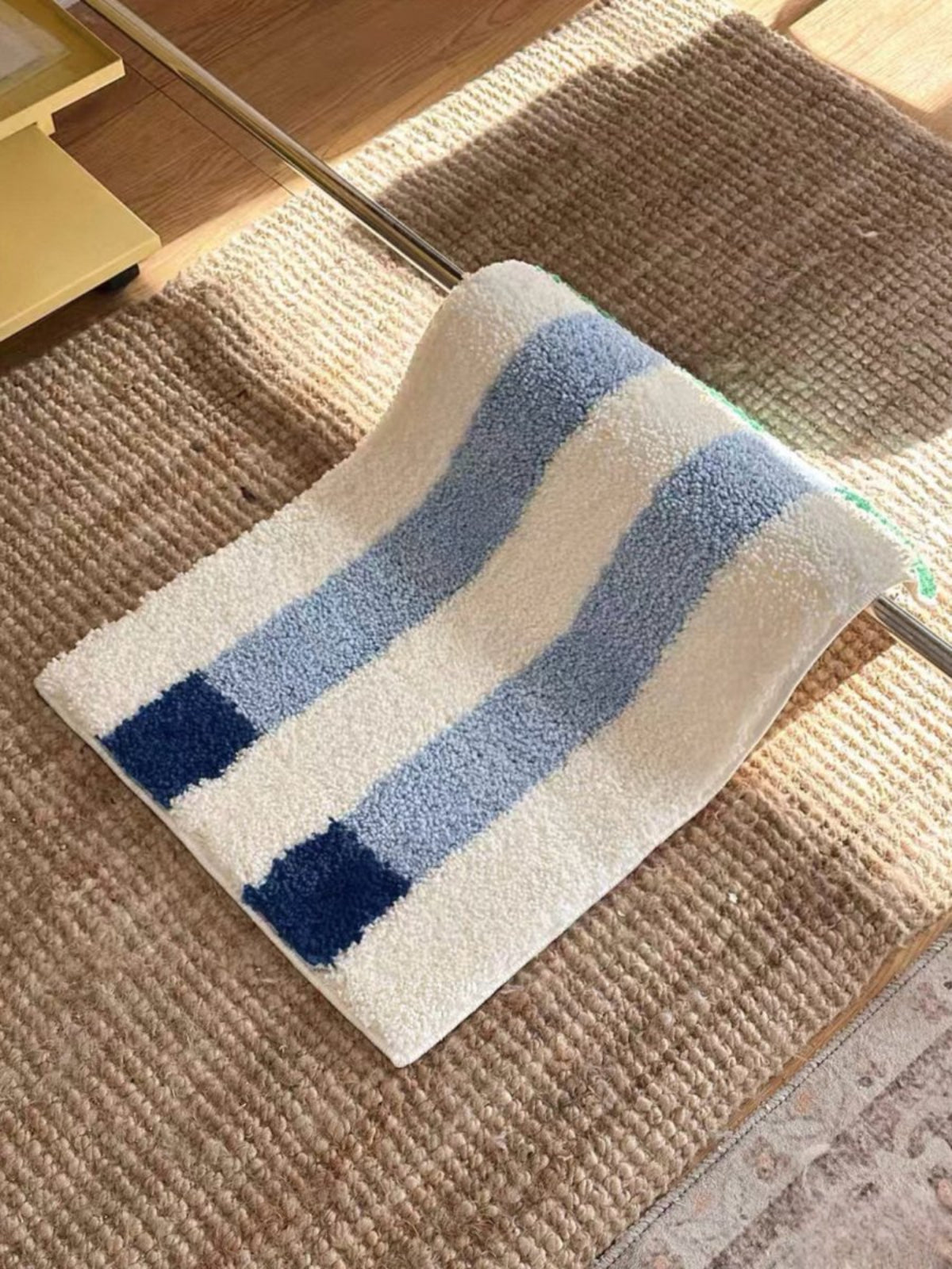 Whimsical dopamine striped bath rug, ultra soft absorbent fluffy mat with anti slip backing for bathroom — view 3