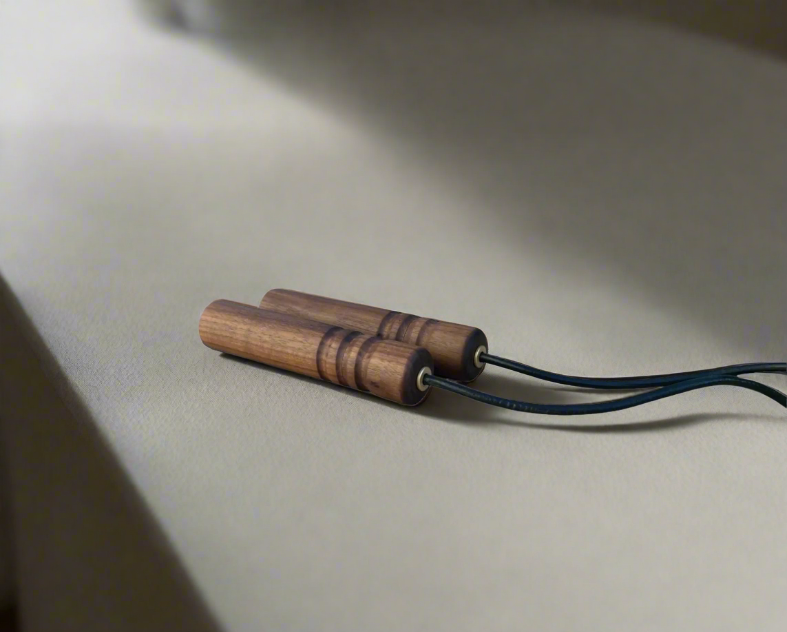 Premium Leather Skipping Rope - Wooden Handles (Maple, Walnut, Smoked Oak)-3