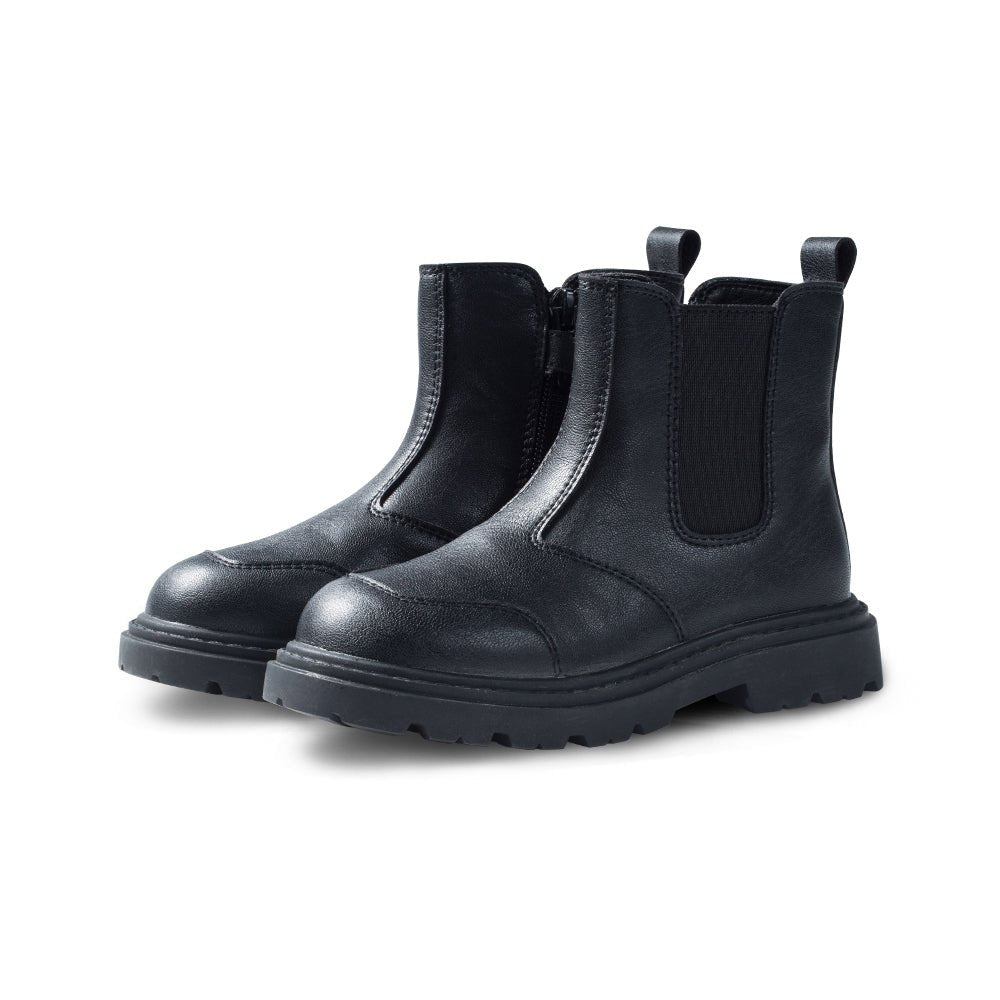 Kids black leather Chelsea boots with non-slip textured soles and warm lambswool lining — view 3