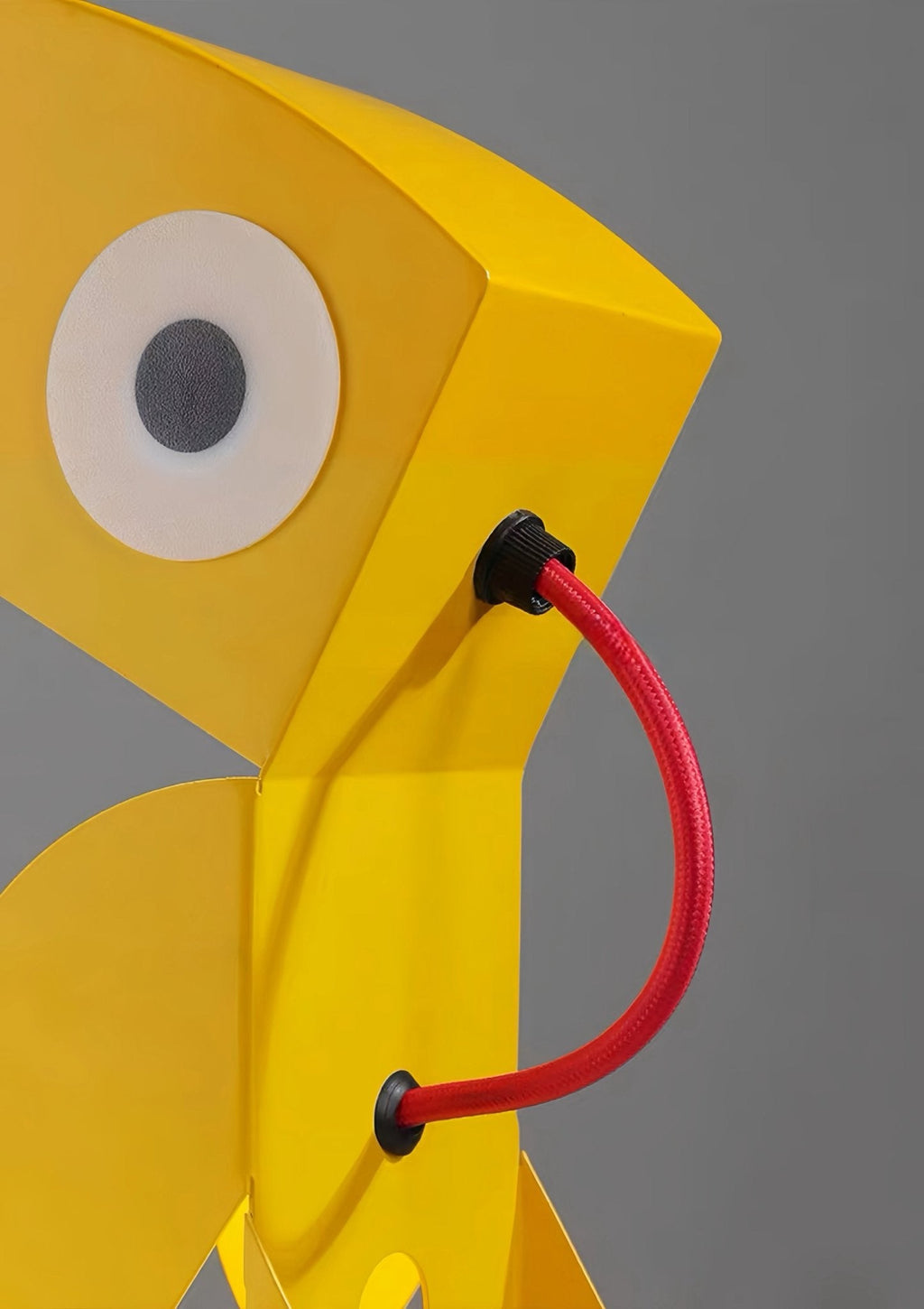 Whimsical retro Memphis parrot metal table lamp with colorful design for study and bedside use — view 5