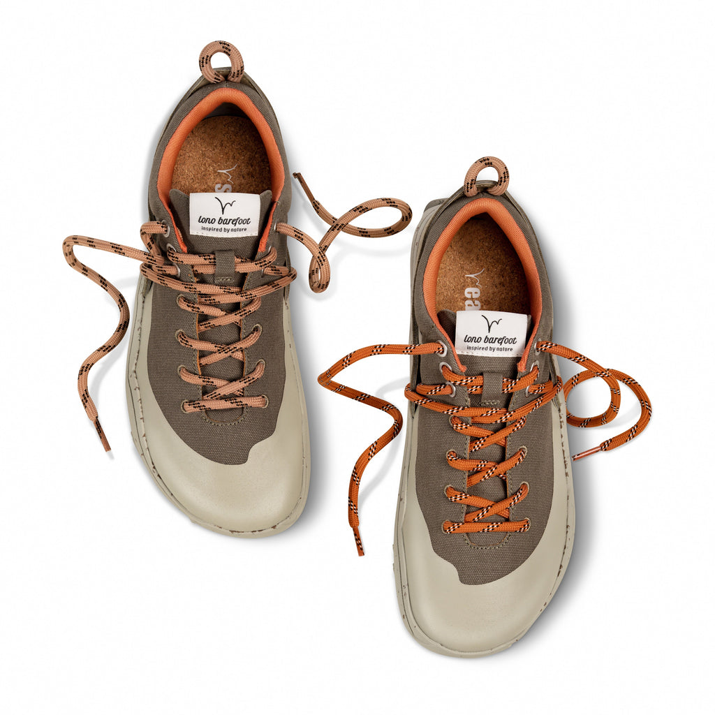 WILD Lite vegan barefoot hiking shoes in natural dye-free canvas with slip-resistant flat sole. — view 3