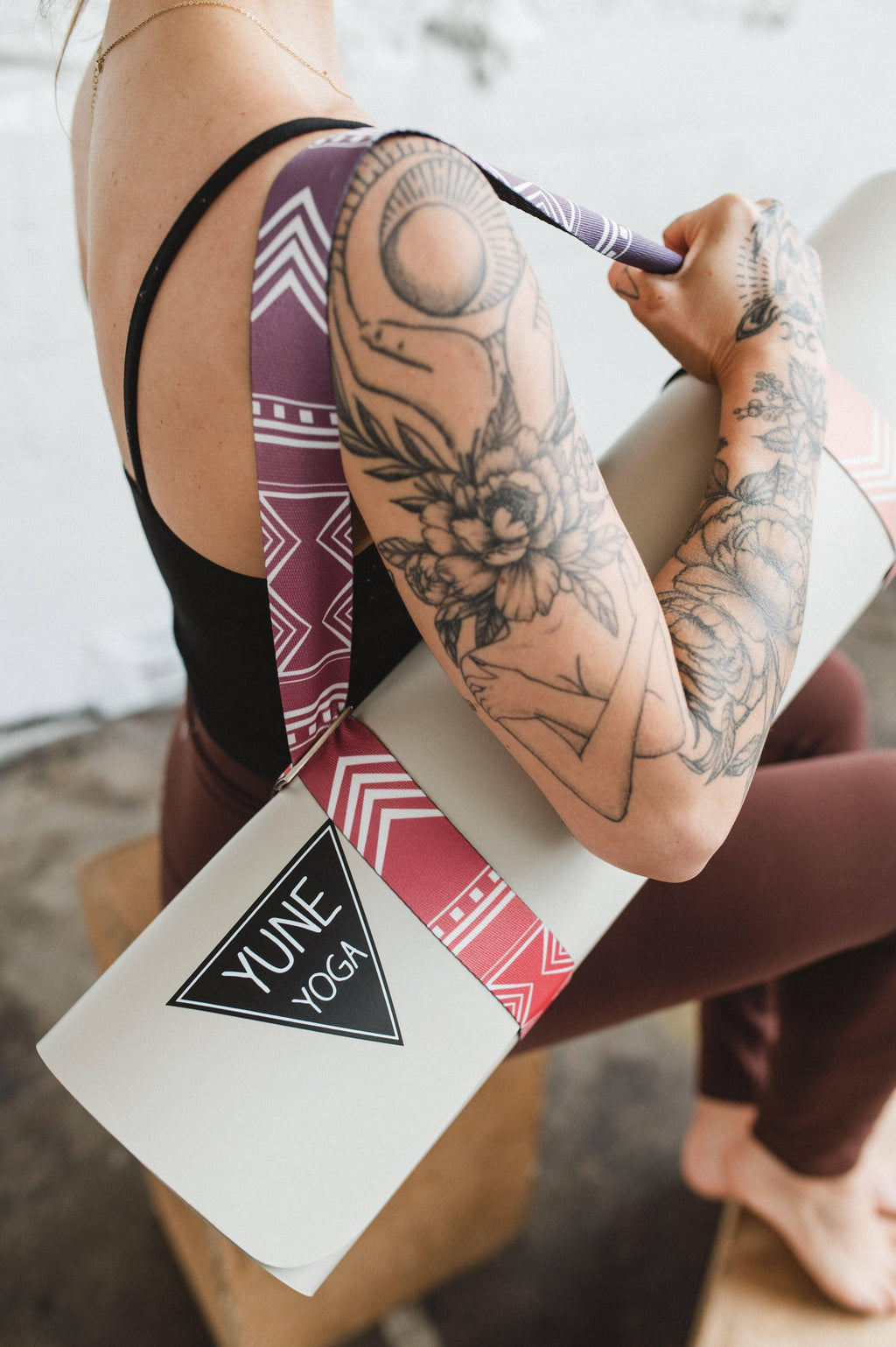 Pink organic cotton yoga strap with abstract print and silver metal D-ring buckles — view 2