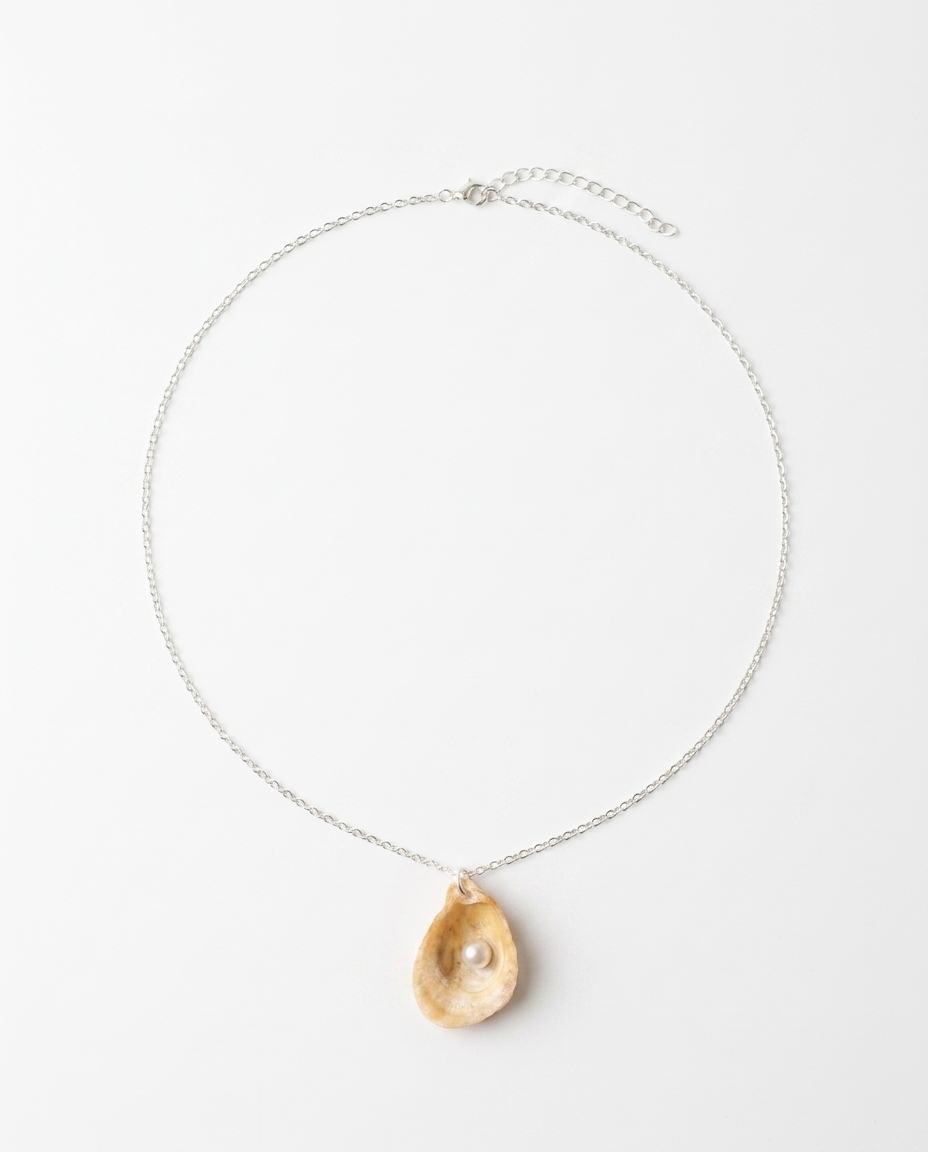 Taryn Pendant Necklace-1