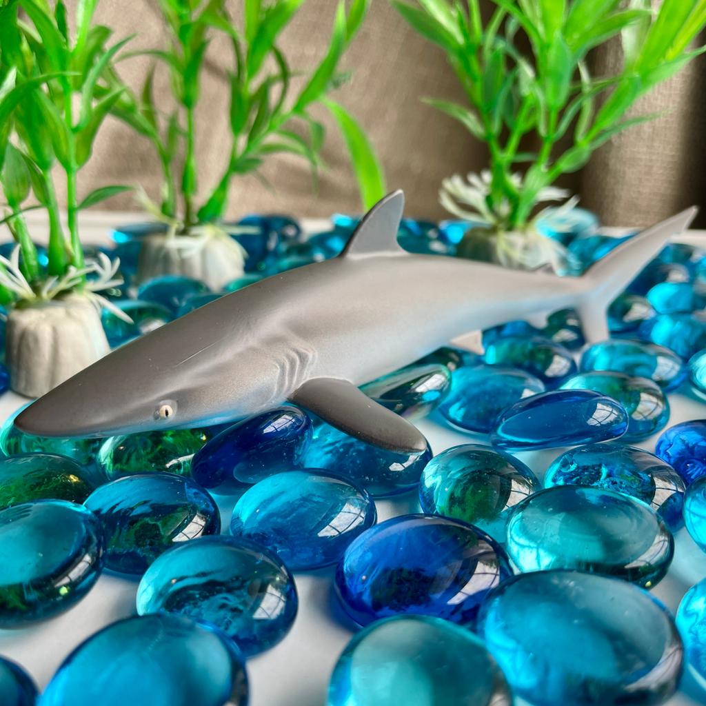 Silky Shark Toy-1